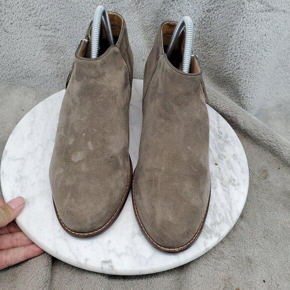 Vionic Shoes Womens Size 7.5 Brown Suede Serena Arch Support Ankle Boots - Picture 3 of 11